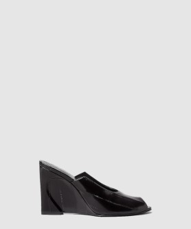 해그피쉬 가죽 샌들 8R8810