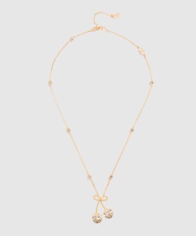 크리스털 네크리스