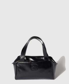 가죽 탑 핸들백 5BB182