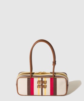 캔버스 및 가죽 보백 5BB173