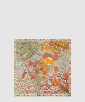 Dans les Bras de Selene 스카프 90